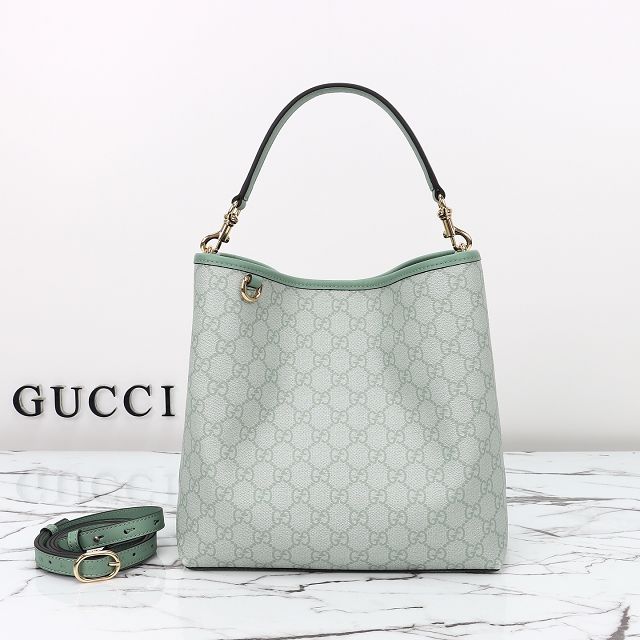 GG original canvas emblem medium bucket bag 815103 green