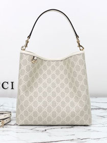 GG original canvas emblem medium bucket bag 815103 white