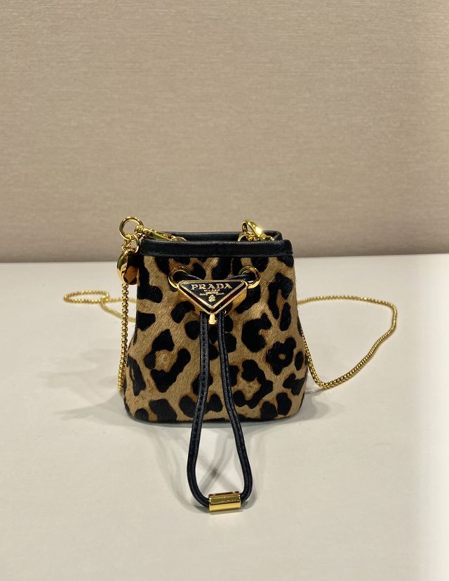 Prada mini pouch 1NR016