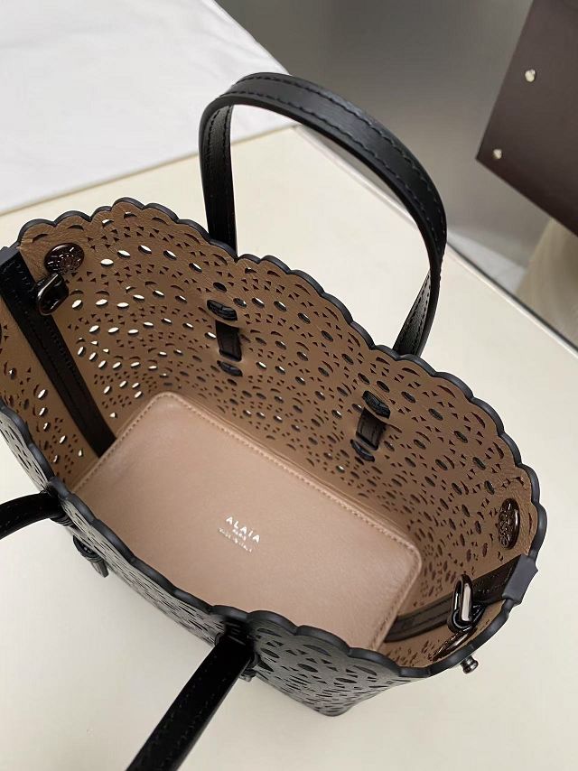 Alaia original vienne wave calfskin mina 16 bag AL0005 black