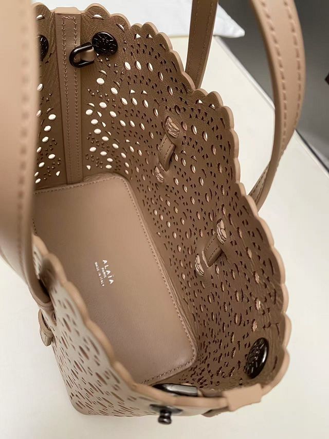 Alaia original vienne wave calfskin mina 16 bag AL0005 desert