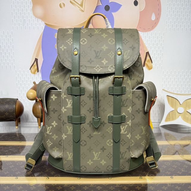 Louis vuitton monogram canvas christopher MM backpack M27080 green