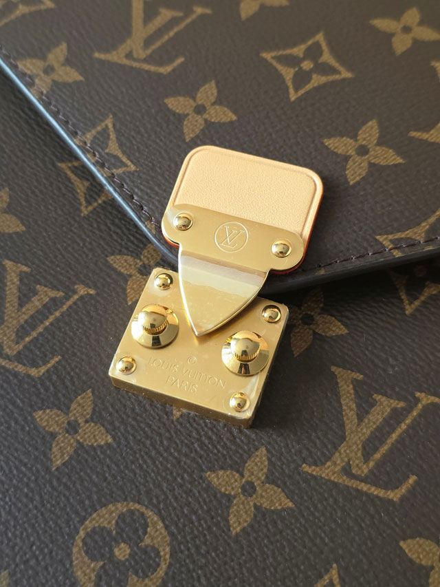 Louis vuitton monogram canvas mark folder GI0721