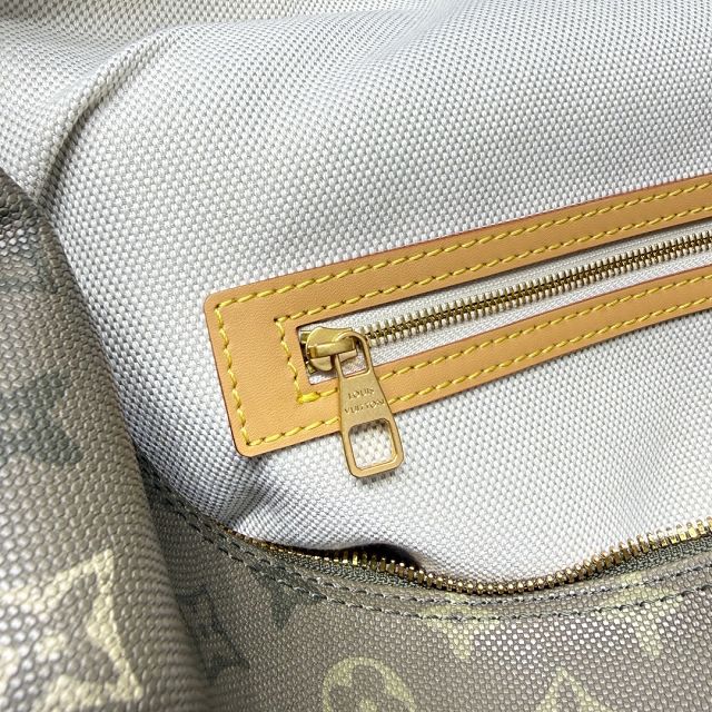 Louis vuitton monogram canvas vagabond hobo bag M27181 green