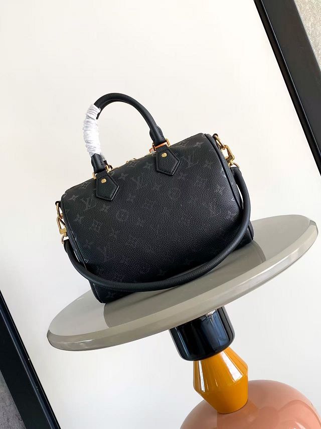 Louis vuitton original calfskin speedy 25 M26486 black
