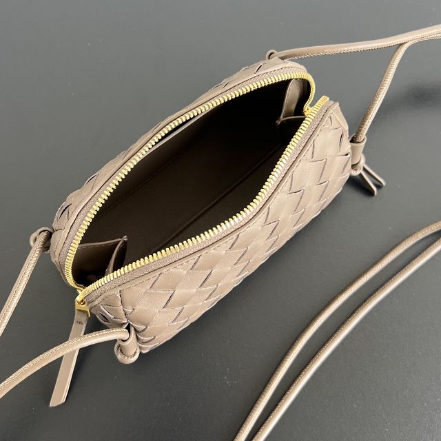 BV original lambskin concert pouch 794258 pinecone