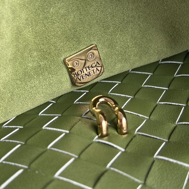 BV original calfskin medium ciao ciao bag 817231 matcha