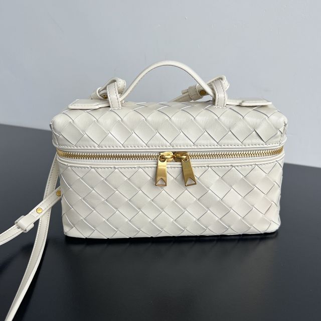 BV original calfskin bang bang vanity case 789109 sea salt