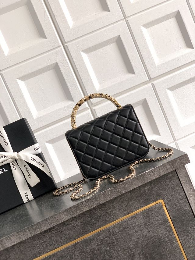 CC original lambskin clutch with chain AP4976