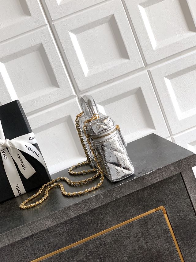 CC original shiny calfskin vanity with chain AP4385 silver