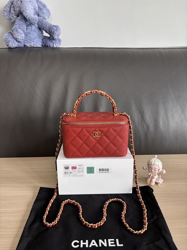 CC original grained calfskin vanity with chain AP5183 